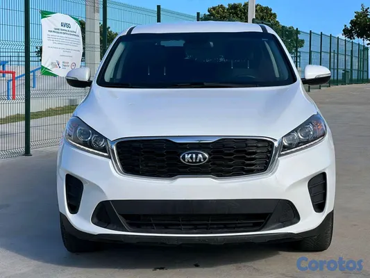 2020 Kia Sorento — foto 6 / 9