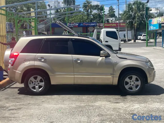 2006 Suzuki Grand Vitara