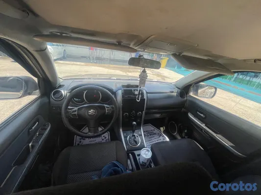 2006 Suzuki Grand Vitara — foto 5 / 6