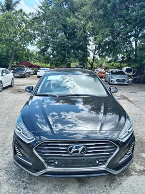 2018 Hyundai Sonata — foto 2 / 10