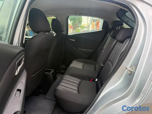 2020 Mazda Demio — foto 6 / 8
