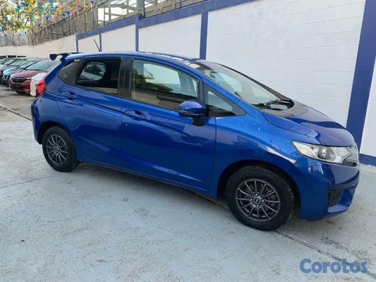 2017 Honda Fit — foto 2 / 10