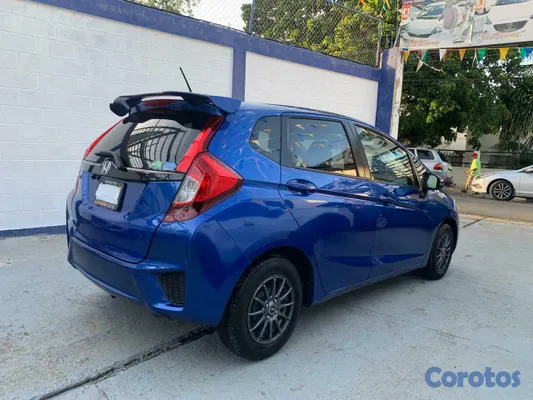 2017 Honda Fit — foto 4 / 10
