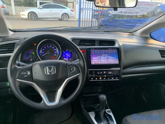 2017 Honda Fit — foto 10 / 10