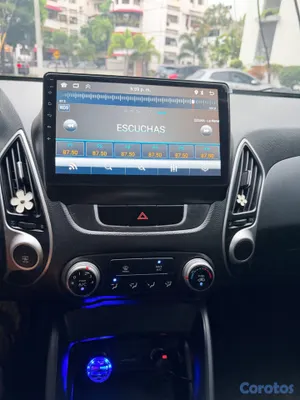 2012 Hyundai Tucson — foto 2 / 17