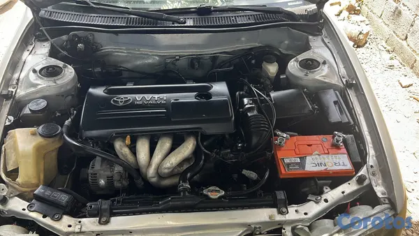 2002 Toyota Corolla — foto 4 / 8