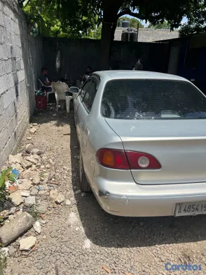 2002 Toyota Corolla — foto 7 / 8