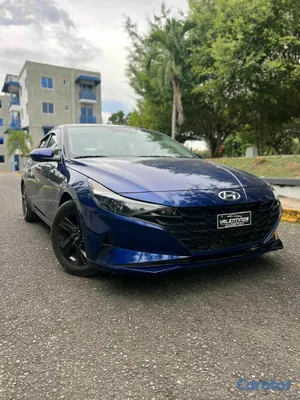 2022 Hyundai Elantra — foto 2 / 8
