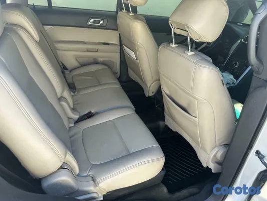 2013 Ford Explorer — foto 5 / 10