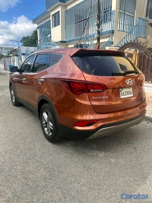 2017 Hyundai Santa Fe — foto 6 / 11