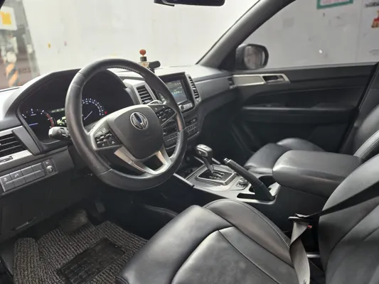 2019 KGM Rexton — foto 10 / 10