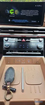 2025 Hyundai Santa Fe — foto 4 / 12