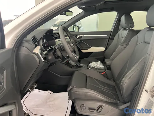 2026 Audi Q3 — foto 2 / 12