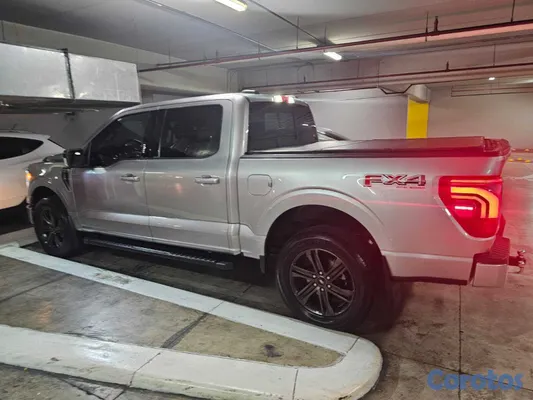 2021 Ford Serie F — foto 2 / 4