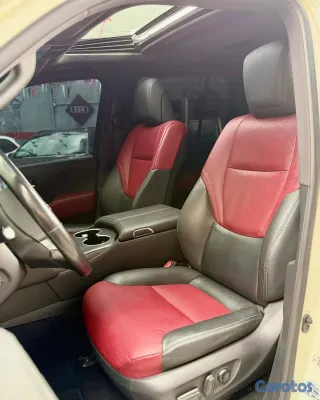 2022 Toyota Land Cruiser — foto 7 / 13