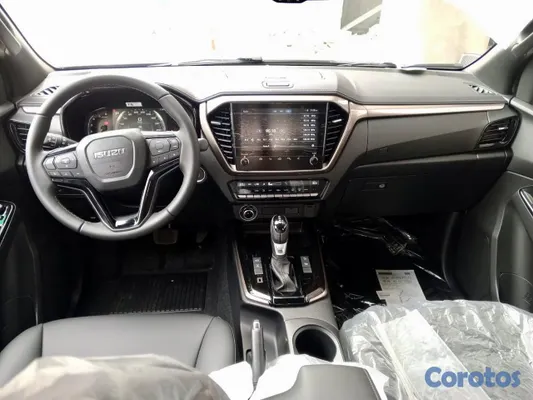 2027 Isuzu Dmax — foto 9 / 11