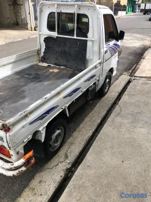 2000 Daihatsu Hijet — foto 2 / 3