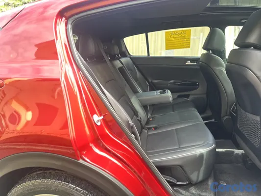 2020 Kia Sportage — foto 5 / 18