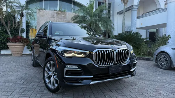 2020 BMW Serie X — foto 4 / 5