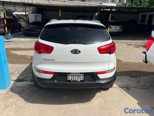 2015 Kia Sportage — foto 13 / 14