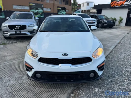 2020 Kia Forte — foto 2 / 10