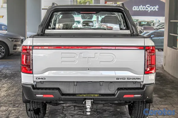 2025 BYD Shark — foto 5 / 15