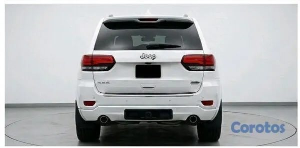 2015 Jeep Grand Cherokee — foto 3 / 4
