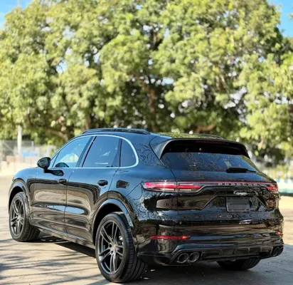 2019 Porsche Cayenne — foto 4 / 6