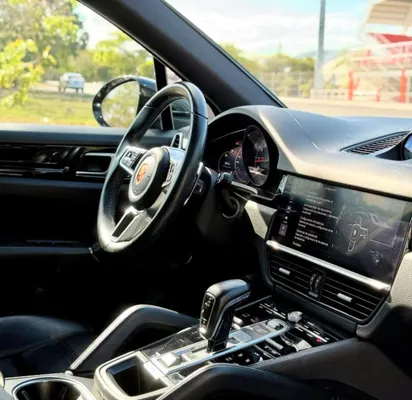 2019 Porsche Cayenne — foto 6 / 6