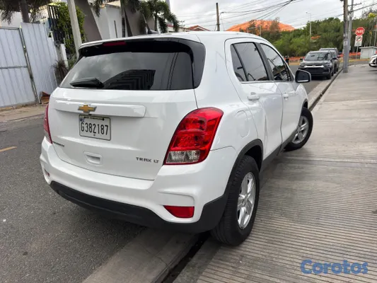 2017 Chevrolet Trax — foto 6 / 10