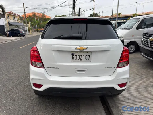 2017 Chevrolet Trax — foto 8 / 10