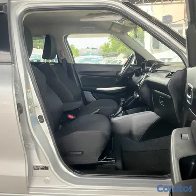 2020 Suzuki Swift — foto 10 / 12