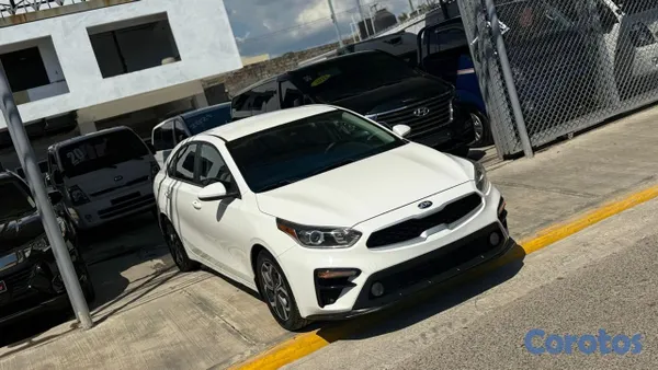 2019 Kia Forte — foto 5 / 9