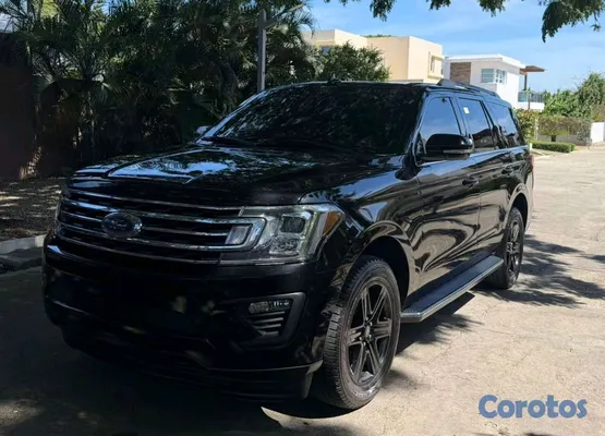 2020 Ford Expedition — foto 3 / 13