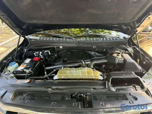 2020 Ford Expedition — foto 13 / 13
