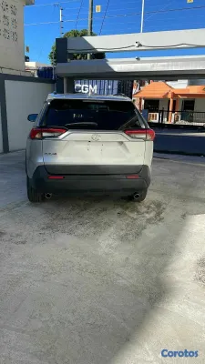 2021 Toyota Rav-4 — foto 2 / 7