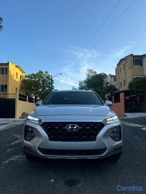 2019 Hyundai Santa Fe — foto 2 / 8