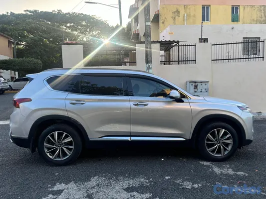 2019 Hyundai Santa Fe — foto 3 / 8