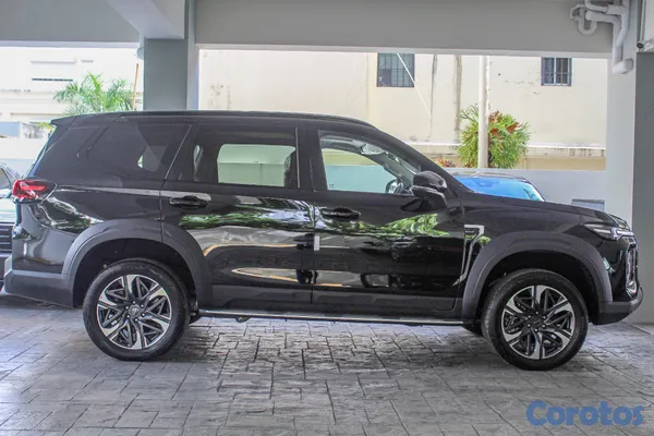 2026 Maxus D90 — foto 4 / 12