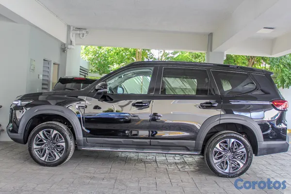 2026 Maxus D90 — foto 5 / 12
