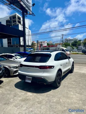 2024 Porsche Macan — foto 7 / 12