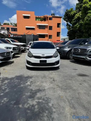 2016 Kia Rio — foto 2 / 9