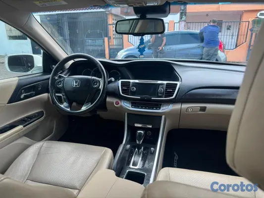 2013 Honda Accord — foto 9 / 9