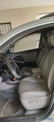 2007 Toyota Rav-4 — foto 8 / 14