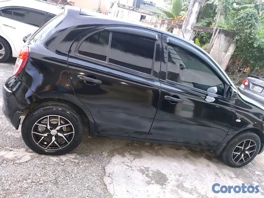 2012 Nissan March — foto 3 / 10