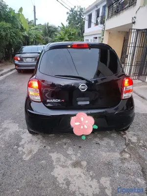 2012 Nissan March — foto 4 / 10