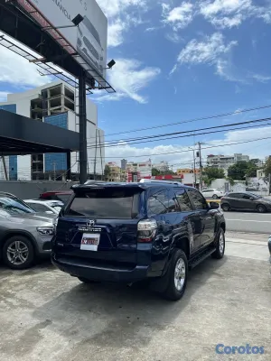 2021 Toyota 4 Runner — foto 7 / 11