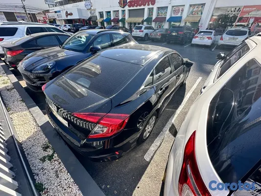 2016 Honda Civic — foto 10 / 10