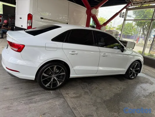 2019 Audi A3 — foto 4 / 8