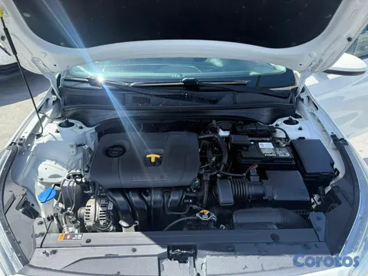 2020 Kia Forte — foto 3 / 10